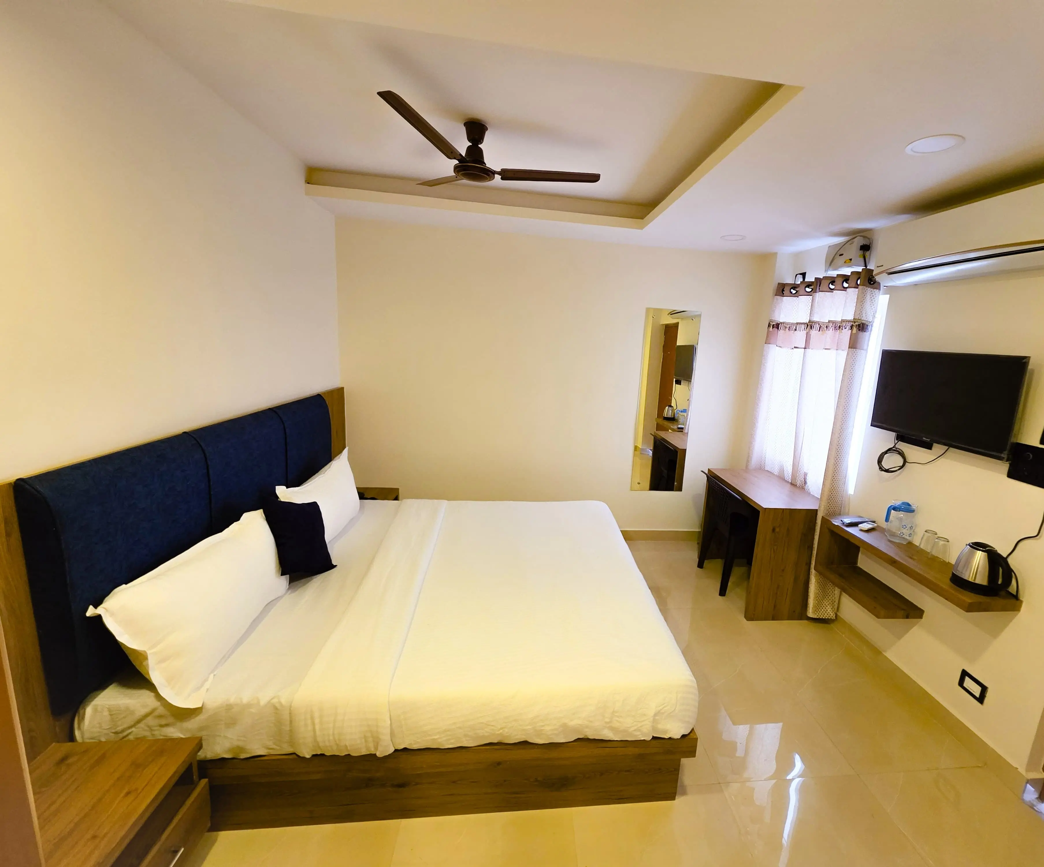 Premium Room